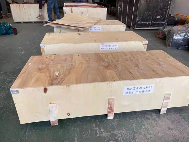 开工啦！发往佛山XQSSR150罗茨鼓风机 30KW4台(图2)